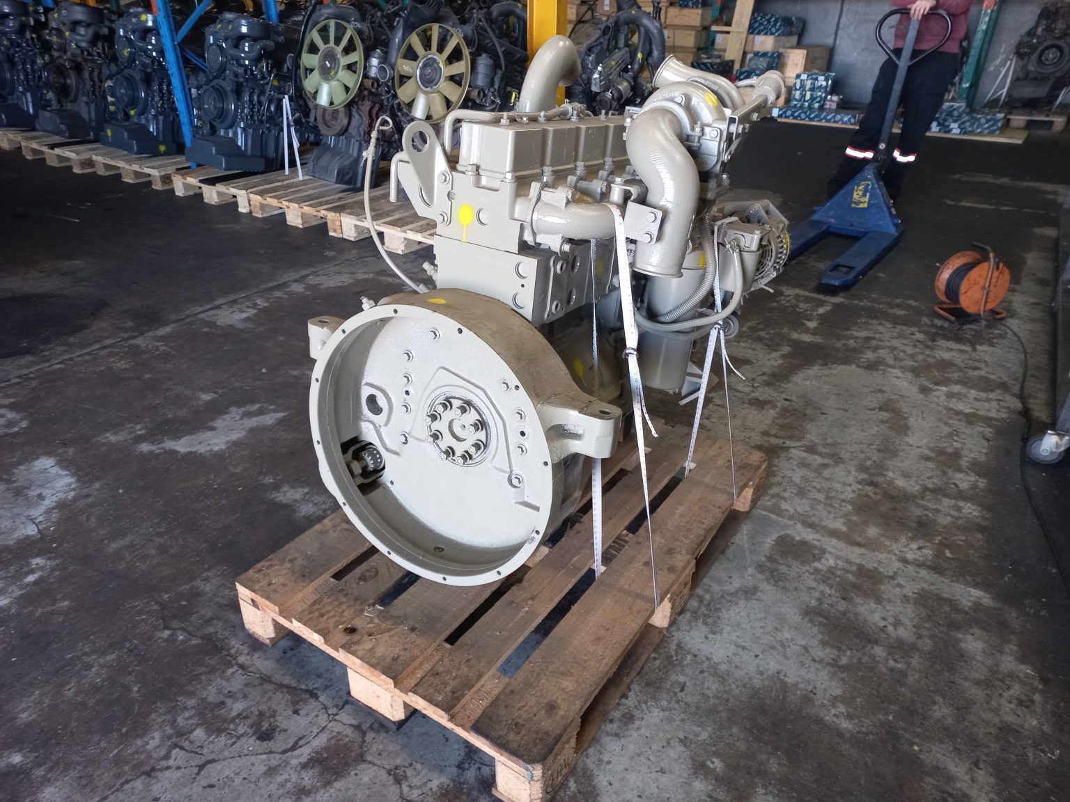 Cummins COMPLETE 6CT Truck Engine