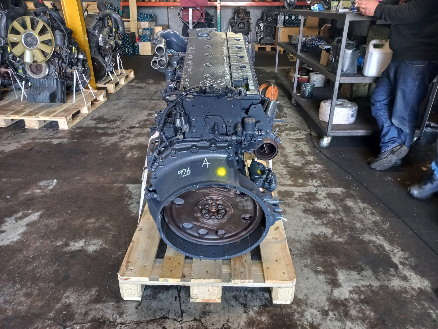 Mercedes/ADE OM926 Truck Engine