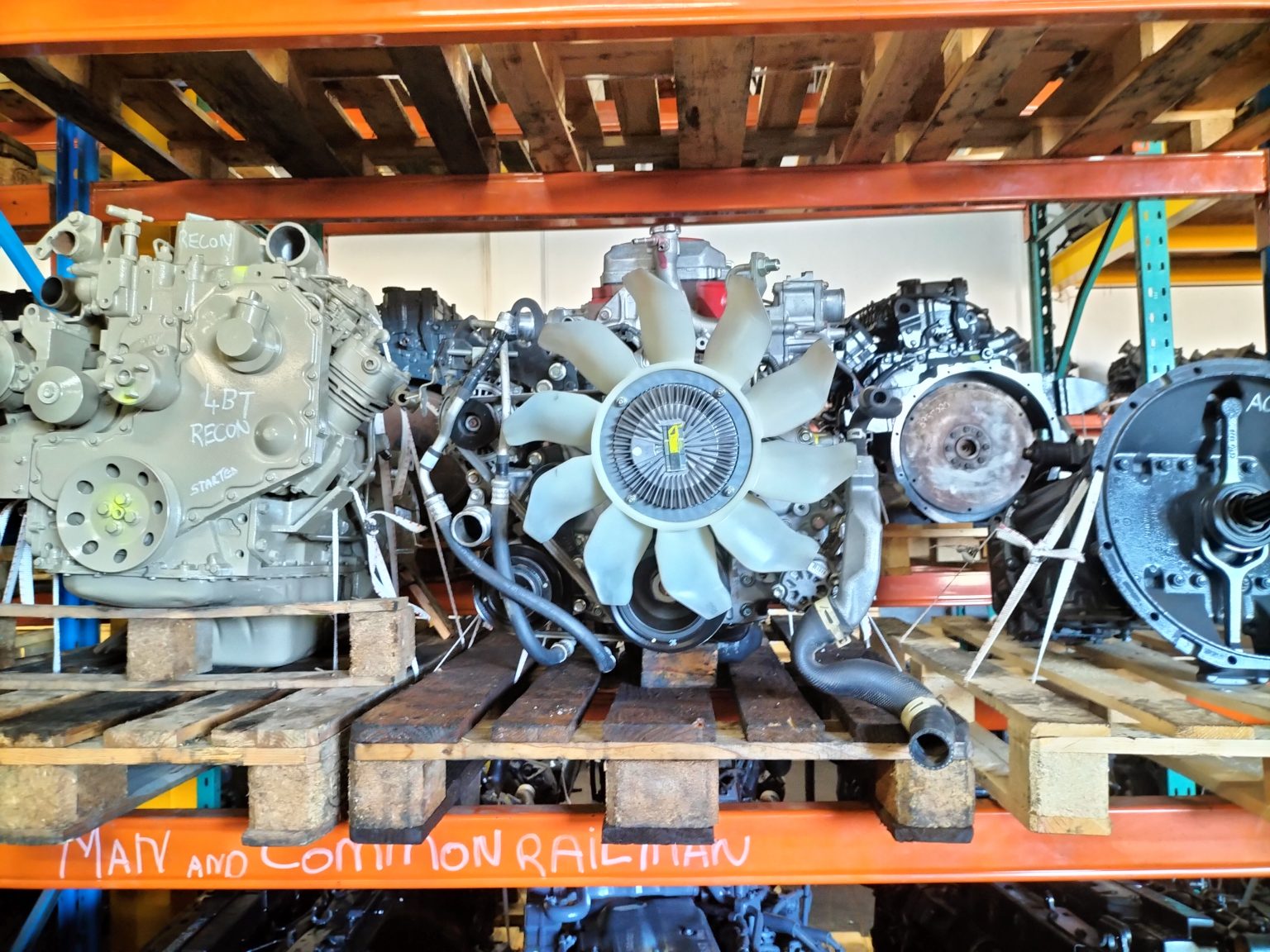 Hino 300 Truck Engine