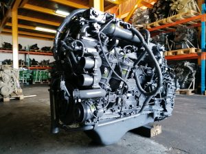 Hino 700 Truck Engine