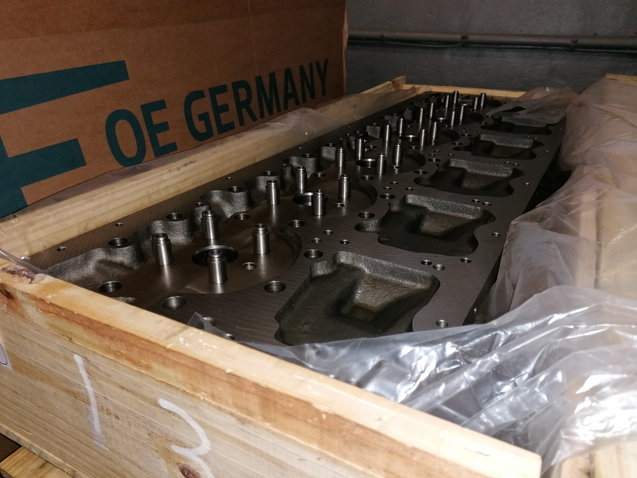 Volvo D13 Engine Head Durban Truck and Bus Spares